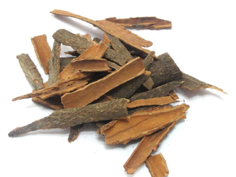 چوب دارچین 