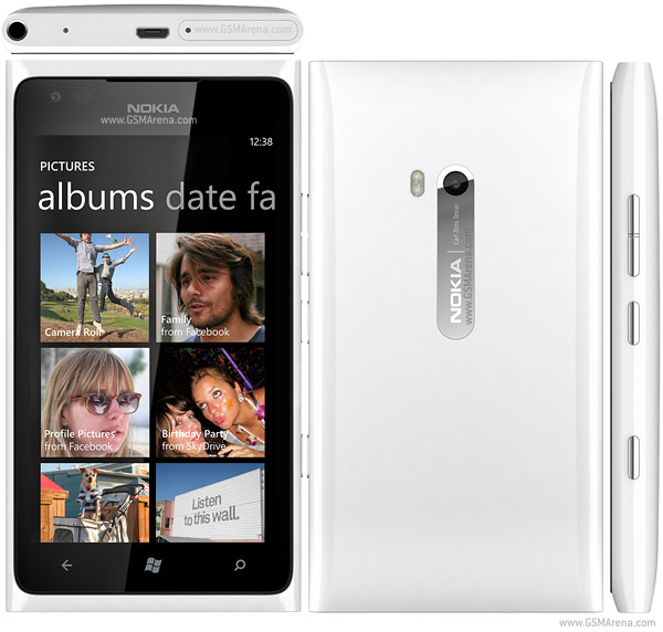 NOKIA LUMIA 900