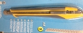 کاتر OLFA XA1