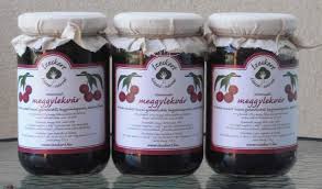 مربای آلبالوی رژیمی با شیرین کننده استویا مربای رژیمی 